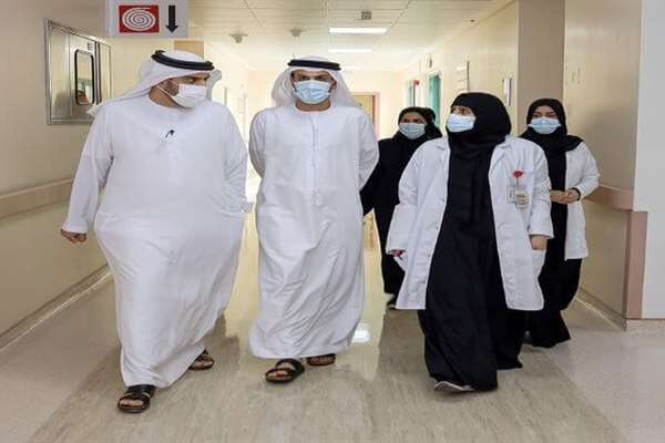 تفقد رئيس مجلس إدارة مؤسسة الإمارات للخدمات الصحية لأداء المنشآت الصحية
